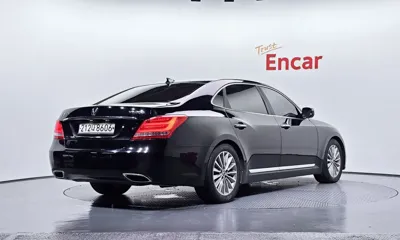 Hyundai Equus 2014, 129968 км, за 6045.63 USD