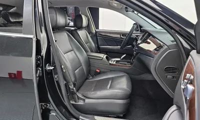 Hyundai Equus 2014, 129968 км, за 6045.63 USD - фото 10