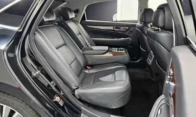 Hyundai Equus 2014, 129968 км, за 6045.63 USD - фото 12
