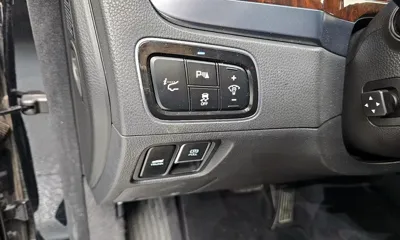 Hyundai Equus 2014, 129968 км, за 6045.63 USD - фото 16