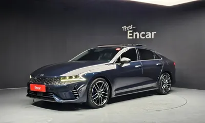 Kia K5 · 2021 год