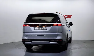 Kia Canival 2021, 62180 км, за 15652.46 USD