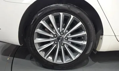 Kia K7 2017, 98467 км, за 10076.05 USD