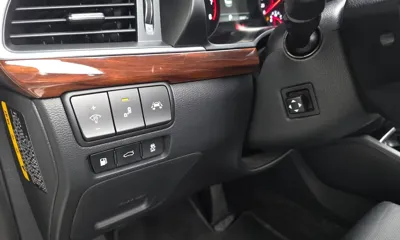 Kia K7 2017, 98467 км, за 10076.05 USD - фото 19