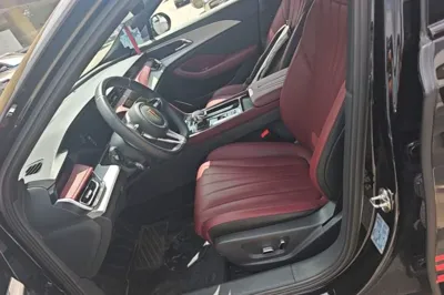 Hongqi H5 2025, 10700 км, за 16821 USD - фото 22