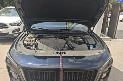 Hongqi H5 2025, 10700 км, за 16821 USD - фото 30