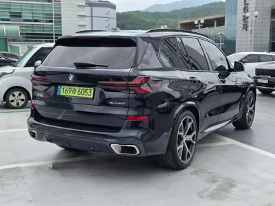 BMW X5 2025, 10996 км, за 79300.1 USD
