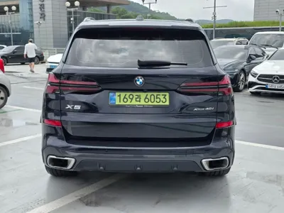 BMW X5 2025, 10996 км, за 79300.1 USD