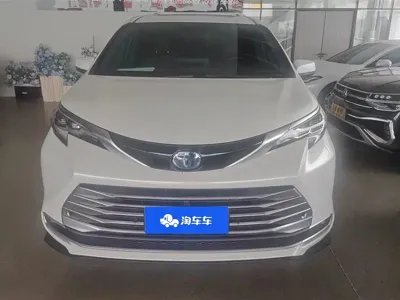 Toyota Sienna 2022, 93800 км, за 31488.5 USD
