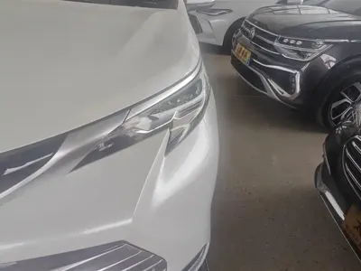Toyota Sienna 2022, 93800 км, за 31488.5 USD