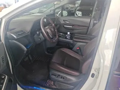 Toyota Sienna 2022, 93800 км, за 31488.5 USD - фото 9