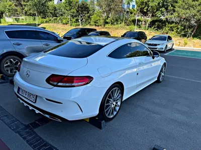 Mercedes-Benz C-Class 2017, 104237 км, за 12406.46 USD
