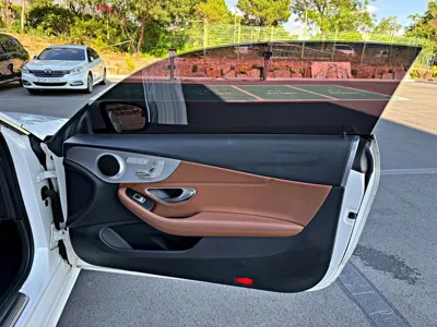 Mercedes-Benz C-Class 2017, 104237 км, за 12406.46 USD - фото 11