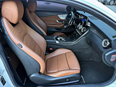 Mercedes-Benz C-Class 2017, 104237 км, за 12406.46 USD - фото 12