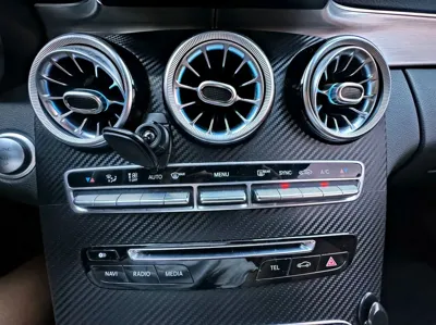 Mercedes-Benz C-Class 2017, 104237 км, за 12406.46 USD - фото 18