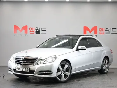 Mercedes-Benz E-Class · 2013 год