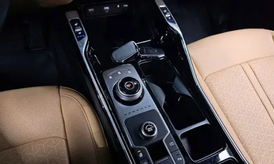 Kia Sorento 2023, 80673 км, за 18235.87 USD - фото 9