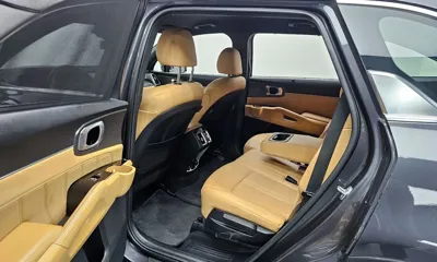 Kia Sorento 2023, 80673 км, за 18235.87 USD - фото 11