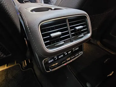 Mercedes-Benz GLS-Class 2022, 72454 км, за 51201.26 USD - фото 14