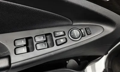Hyundai Sonata 2012, 95988 км, за 3835.4 USD - фото 19