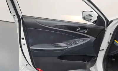 Hyundai Sonata 2012, 95988 км, за 3835.4 USD - фото 24