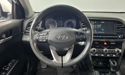 Hyundai Avante 2019, 51359 км, за 9425.99 USD - фото 12