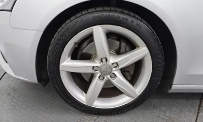 Audi A4 2011, 93779 км, за 2312.52 USD