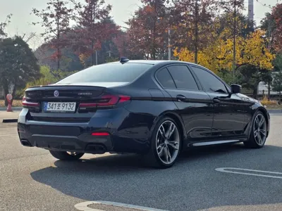 BMW 5-Series 2023, 81649 км, за 32120.32 USD