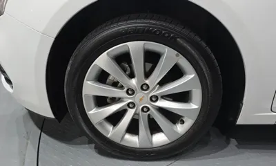 ChevroletGMDaewoo Cruze 2015, 124965 км, за 2180.38 USD
