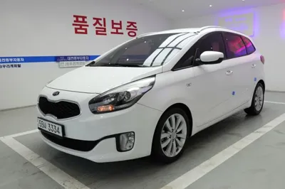 Kia Carens · 2015 год