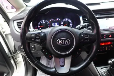 Kia Carens 2015, 140078 км, за 3818.03 USD - фото 14