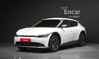 Kia EV6 · 2023 год