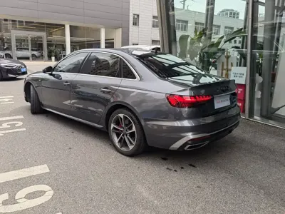 Audi A4L 2021, 117000 км, за 17460.46 USD - фото 7