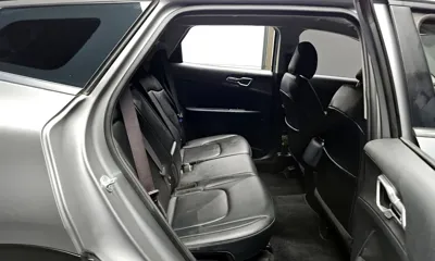 Kia Sportage 2022, 50387 км, за 12884.04 USD - фото 11