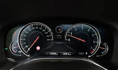 BMW 7-Series 2018, 130698 км, за 21530.79 USD - фото 8