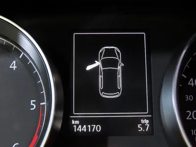 Volkswagen Golf 2016, 144151 км, за 5146.58 USD - фото 9