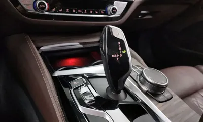 BMW 5-Series 2020, 81775 км, за 20152.29 USD - фото 9