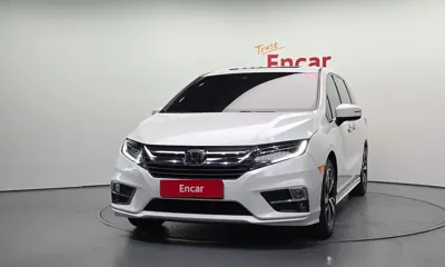 Honda Odyssey 2019, 76107 км, за 16345.02 USD