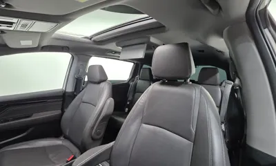 Honda Odyssey 2019, 76107 км, за 16345.02 USD - фото 11