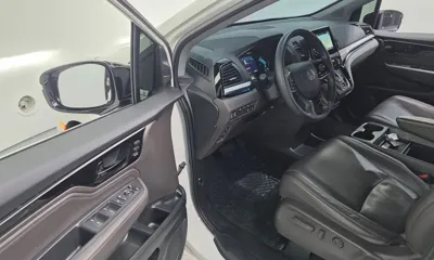 Honda Odyssey 2019, 76107 км, за 16345.02 USD - фото 12