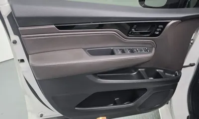 Honda Odyssey 2019, 76107 км, за 16345.02 USD - фото 25