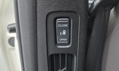 Honda Odyssey 2019, 76107 км, за 16345.02 USD - фото 27
