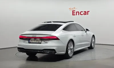 Audi A7 2020, 76605 км, за 25272.42 USD