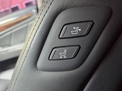 Hyundai Equus 2015, 215294 км, за 3230.92 USD - фото 16