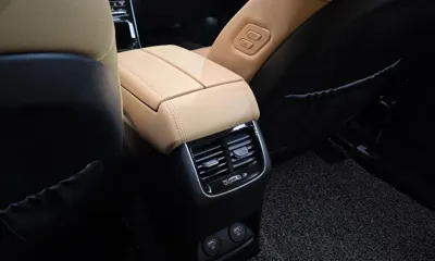 Kia K7 2020, 93119 км, за 12143.89 USD - фото 17