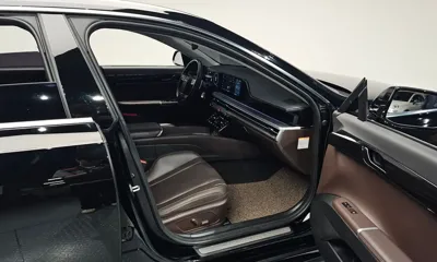 Hyundai Grandeur 2023, 49929 км, за 21596.43 USD - фото 26
