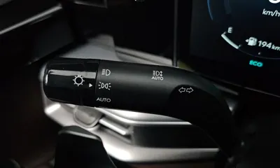 Hyundai Grandeur 2023, 49929 км, за 21596.43 USD - фото 29
