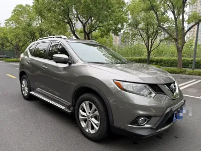 Nissan X-Trail 2014, 100000 км, за 4810.28 USD