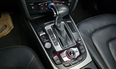 Audi A4 2015, 163250 км, за 3633.88 USD - фото 9