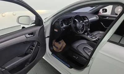 Audi A4 2015, 163250 км, за 3633.88 USD - фото 11